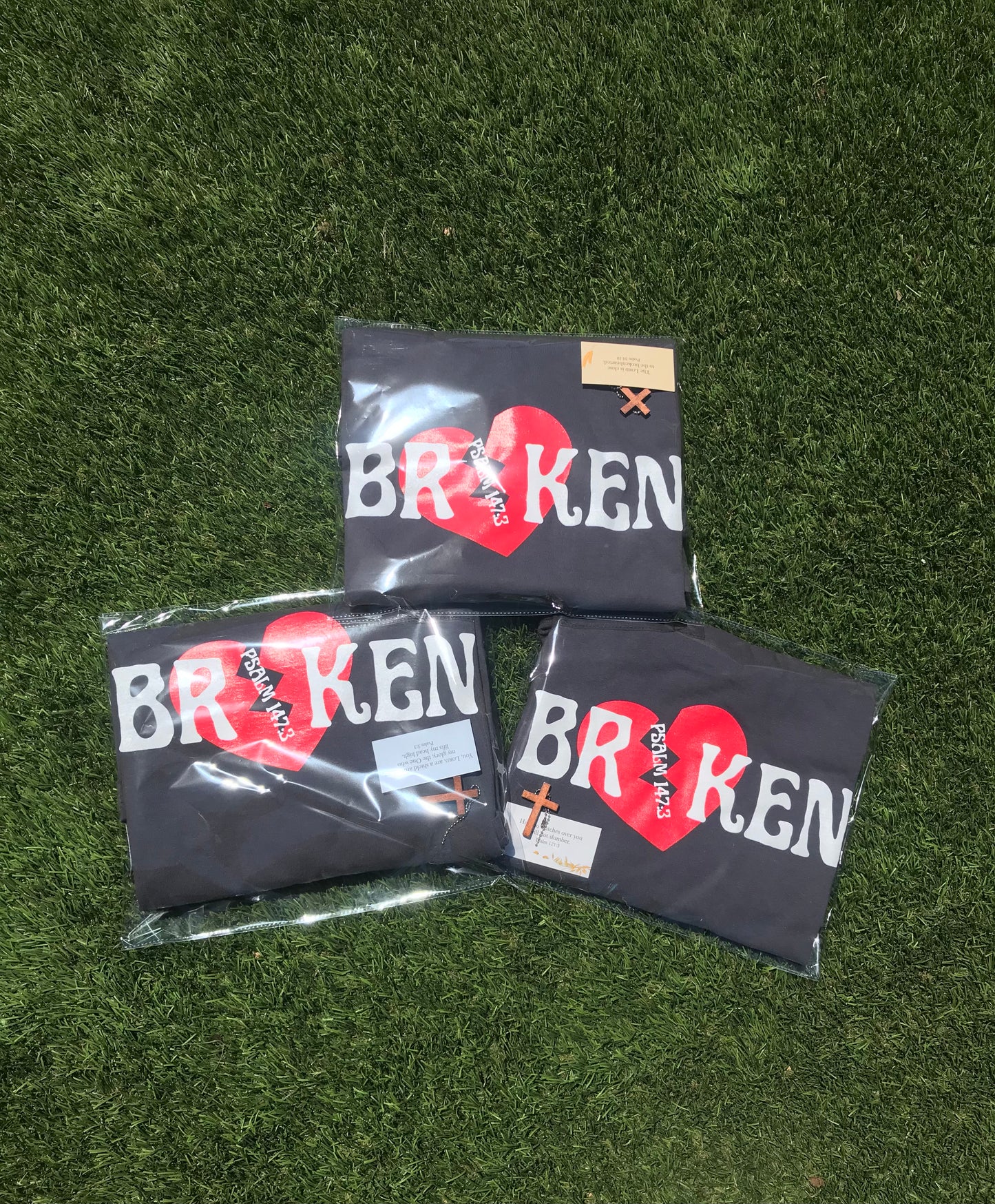 Broken T-shirt (limited)
